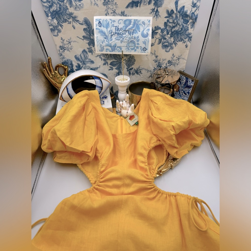 🆕 FARM Rio 🧿 NWOT Linen Cut Out Midi Dress, Yellow - Size XS - Picture 2 of 16